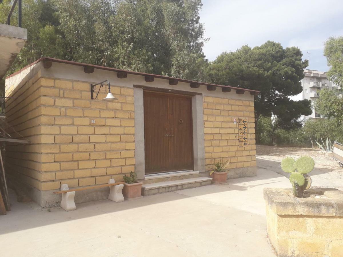 Camping La Pineta Village Porto Empedocle Ngoại thất bức ảnh